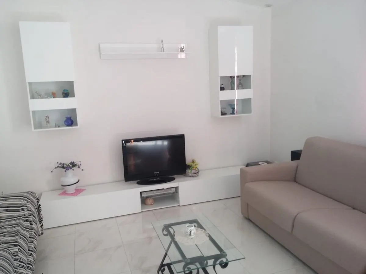 Casa Vacanze A Pachino Apartment 0*,